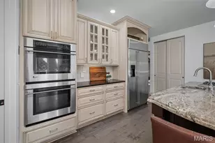 554 Malinmor Dr, Weldon Spring, MO 63304 - Photo 35