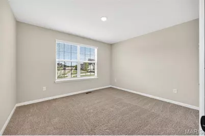 112 Creek Haven Court, Lake Saint Louis, MO 63367 - Photo 5
