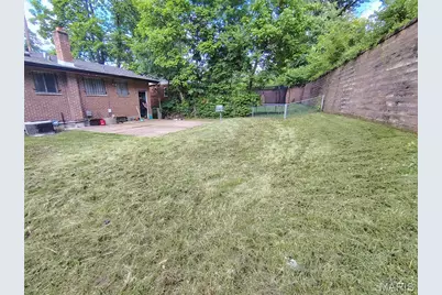 146 Evans Avenue, Cool Valley, MO 63121 - Photo 29