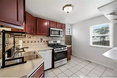 1511 Sproule Avenue, Saint Louis, MO 63139 - Photo 7