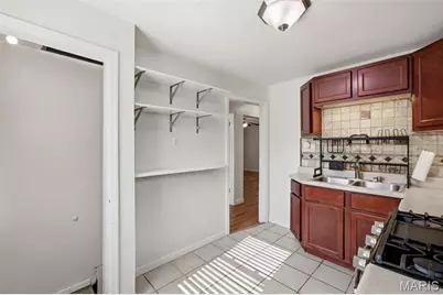 1511 Sproule Avenue, Saint Louis, MO 63139 - Photo 9