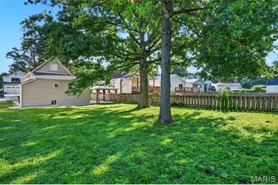 7146 Mardel Avenue, Saint Louis, MO 63109 - Photo 27