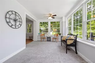 7385 Arlington Dr, Richmond Heights, MO 63117 - Photo 5
