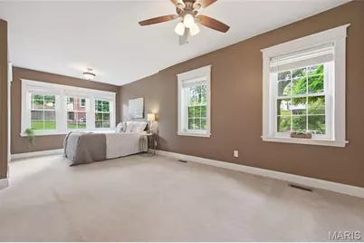 7385 Arlington Drive, Saint Louis, MO 63117 - Photo 17