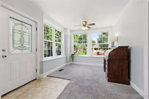 7385 Arlington Dr, Richmond Heights, MO 63117 - Photo 3