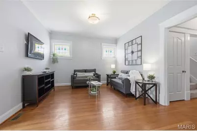 7385 Arlington Drive, Saint Louis, MO 63117 - Photo 11