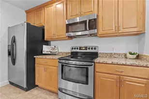 7385 Arlington Dr, Richmond Heights, MO 63117 - Photo 9