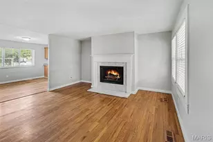 960 N Park Ln, Florissant, MO 63031 - Photo 3