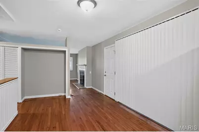 2560 Suffolk Place, Florissant, MO 63033 - Photo 3