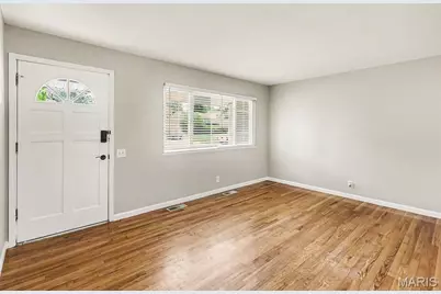 1725 Yaqui Drive, Florissant, MO 63031 - Photo 3