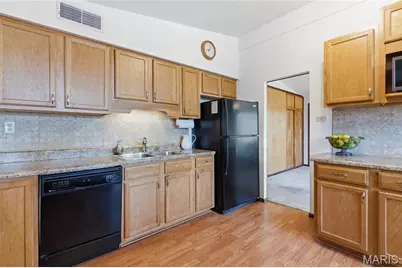 1029 Coffey Court, Saint Louis, MO 63126 - Photo 13