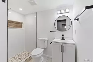 8524 Richard Ave, University City, MO 63132 - Photo 37