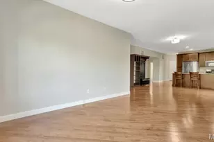 3908 McDonald Ave, Saint Louis, MO 63116 - Photo 5