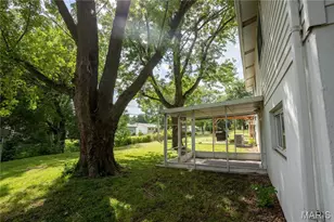 534 Coach Light Ln, Hazelwood, MO 63042 - Photo 57