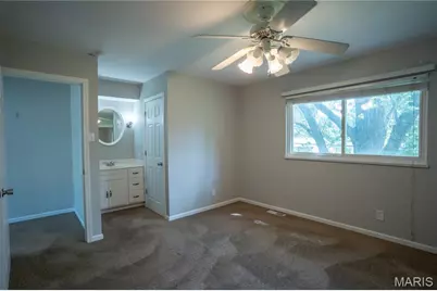 534 Coach Light Lane, Hazelwood, MO 63042 - Photo 27
