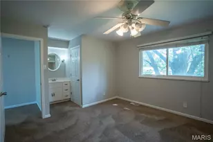 534 Coach Light Ln, Hazelwood, MO 63042 - Photo 27