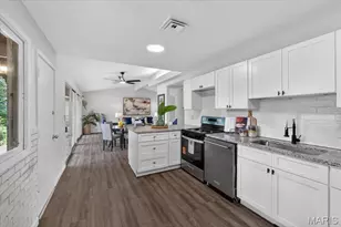 2445 Allen Dr, Florissant, MO 63033 - Photo 11