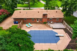 39 Grand Cir Dr, Maryland Heights, MO 63043 - Photo 27