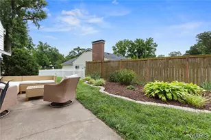 952 Bridgeport Dr, Ballwin, MO 63011 - Photo 41