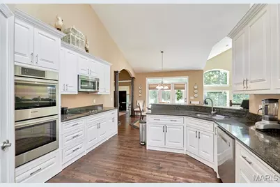 1384 Mallet Hill, Ellisville, MO 63021 - Photo 23