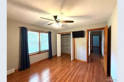 8 Wayne Street, Saint Charles, MO 63301 - Photo 11