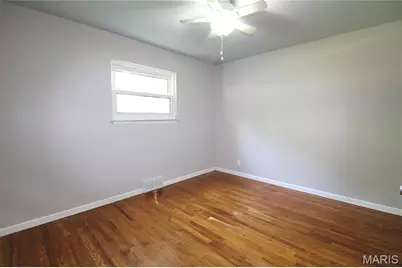 10359 Roscommon Drive, Saint Louis, MO 63123 - Photo 13