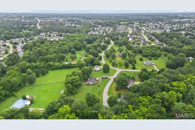 2404 Stoney Brook Drive, O'Fallon, MO 63368 - Photo 51