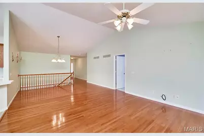 122 Westgate Drive, Saint Peters, MO 63376 - Photo 9