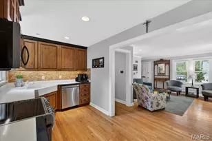 214 Way Ave, Kirkwood, MO 63122 - Photo 9