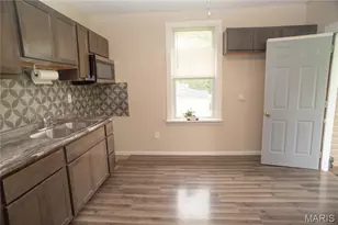 3241 Coles Ave, Saint Louis, MO 63114 - Photo 11