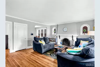 7448 Hillsdale Drive, Saint Louis, MO 63121 - Photo 5