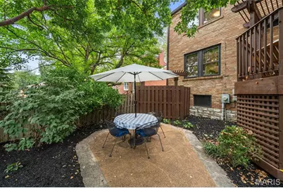 7119 Cambridge Avenue, University City, MO 63130 - Photo 41