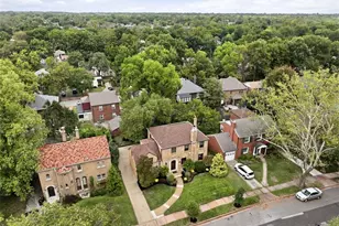 7119 Cambridge Ave, University City, MO 63130 - Photo 49