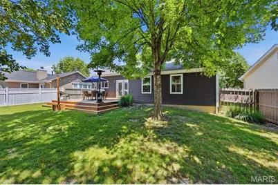 834 Spring Hill Farm Drive, Ballwin, MO 63021 - Photo 3