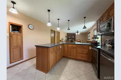 2666 Nahn Drive, Saint Louis, MO 63129 - Photo 9