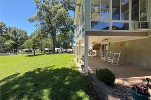 2666 Nahn Dr, Saint Louis, MO 63129 - Photo 17