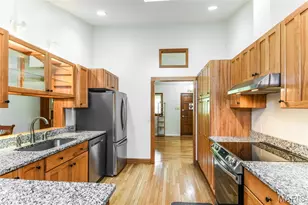 123 Brookside Ct, Saint Louis, MO 63146 - Photo 9