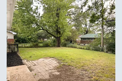 9839 Lawnview Drive, Moline Acres, MO 63136 - Photo 15