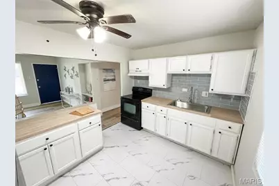 9839 Lawnview Drive, Moline Acres, MO 63136 - Photo 5