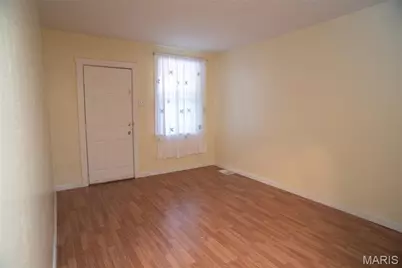 3241 Royalton Avenue, Saint Louis, MO 63114 - Photo 5