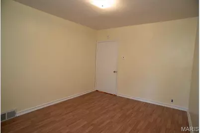 3241 Royalton Avenue, Saint Louis, MO 63114 - Photo 7