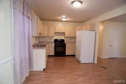 3241 Royalton Avenue, Saint Louis, MO 63114 - Photo 13