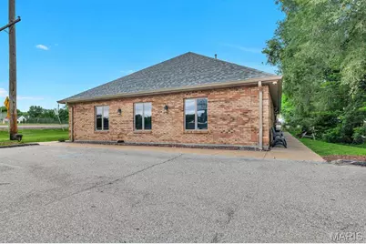 763 W Terra Lane, O'Fallon, MO 63366 - Photo 7