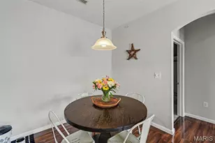 35 Kassebaum Ln, Saint Louis, MO 63129 - Photo 7