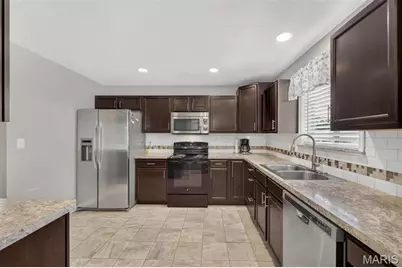 38 Neale Drive, Crystal City, MO 63019 - Photo 9