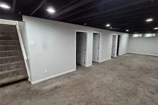3019 Oriental Dr, Florissant, MO 63031 - Photo 11