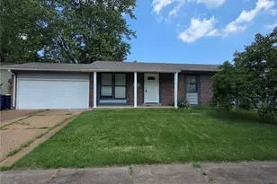 3019 Oriental Dr, Florissant, MO 63031 - Photo 1