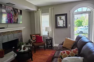 6773 Chamberlain Ave, University City, MO 63130 - Photo 5