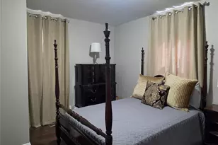 6773 Chamberlain Ave, University City, MO 63130 - Photo 17