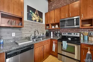 1113 Washington Ave, Saint Louis, MO 63101 - Photo 3